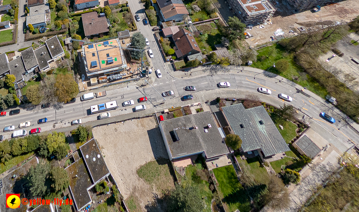 21.04.2023 - Luftbilder von der Baustelle Niederalmstraße 16 in Neuperlach